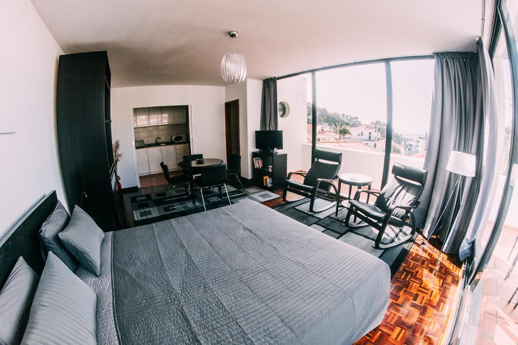Arts In Apartments Pina Funchal  Esterno foto