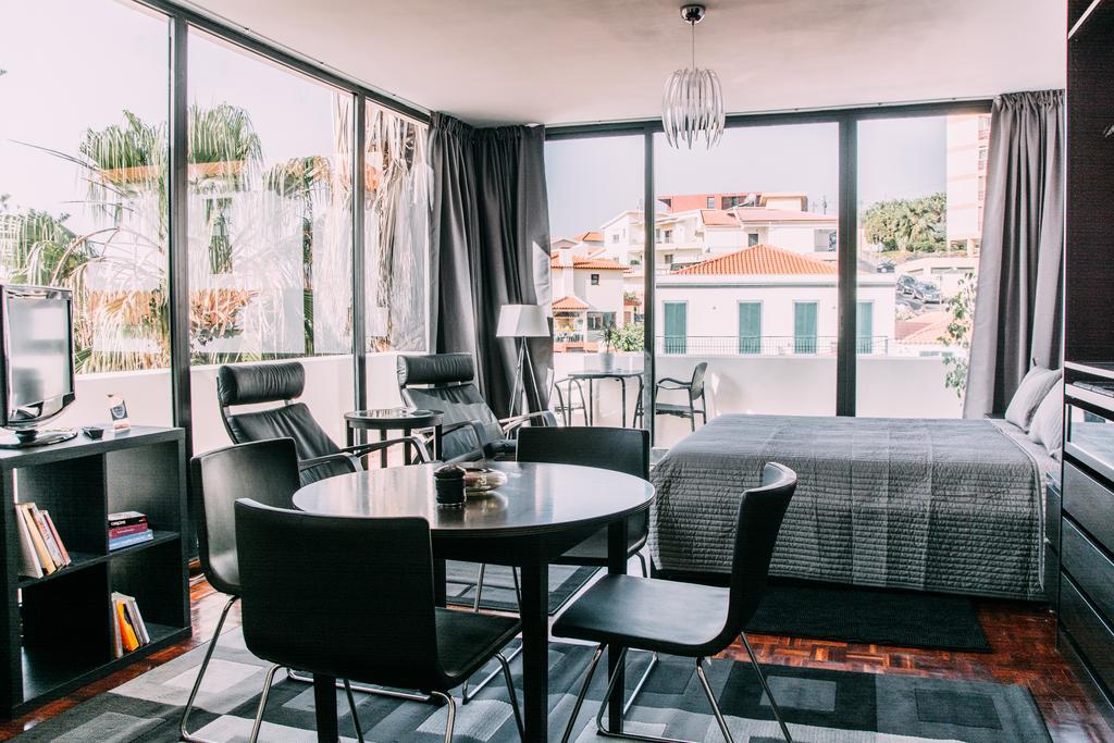 Arts In Apartments Pina Funchal  Esterno foto